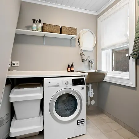 Idyllic At Strandafjellet Lejlighed Stranda (More og Romsdal)